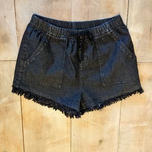 Fekoafe Black Denim Frayed Shorts Size Junior Large NEW